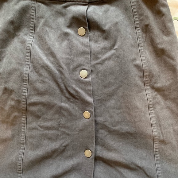 Aritzia Grey Skirt - Picture 2 of 6